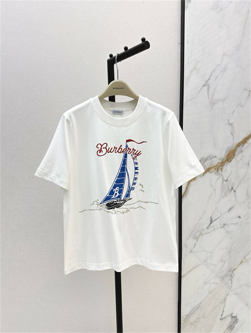 버버리 티셔츠 B71657 2025/신상