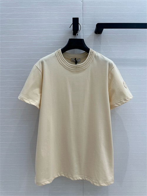 몽클레어 티셔츠 M51850 2025/신상