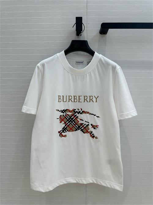 버버리 티셔츠 B82157 2025/신상