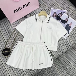 미우미우 반팔 자켓 스커트 세트 M23155 2025/신상