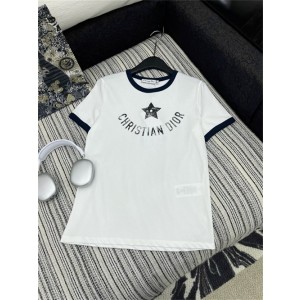 디올 티셔츠 D71556 2025/신상