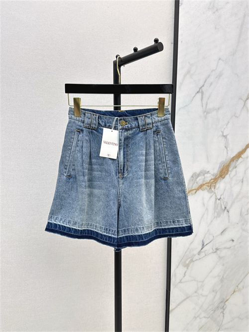 발렌티노 데님 반바지 V72802 2025/신상