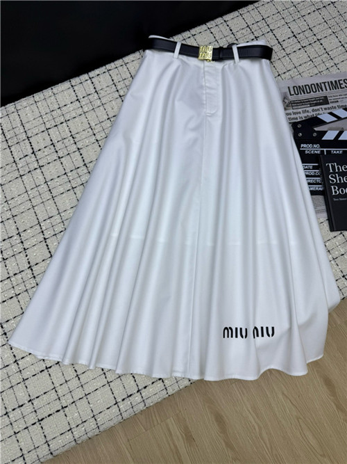 미우미우 스커트 M32703 2025/신상
