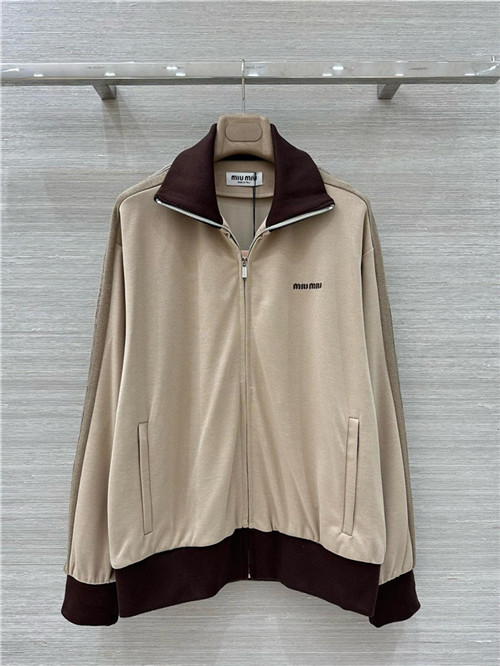 미우미우 트레이닝 세트 M74708 2025/신상