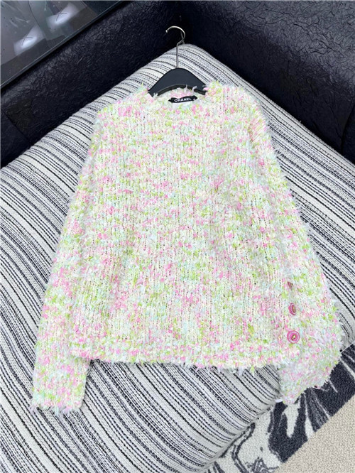 샤넬 캐시미어 긴팔 니트 C74405 2025/신상