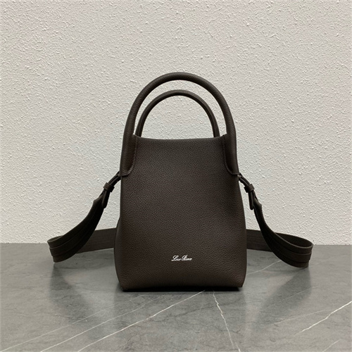 로로피아나 버킷백 스몰  LP022 2025/신상