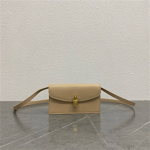 로로피아나 크로스백  LP18 2025/신상