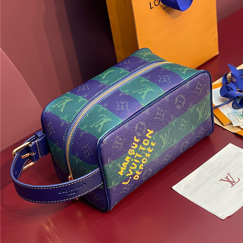 루이비통 락커 돕 키트 파우치백 M25902 2025/신상