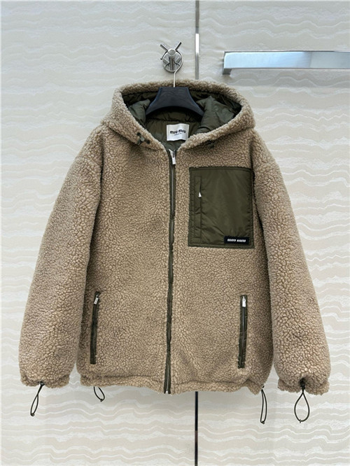 미우미우 후드 솜 자켓 M84103 2025/신상