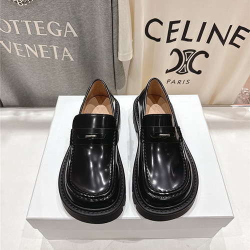 로에베 여성용 로퍼 L71091-1 2025/신상