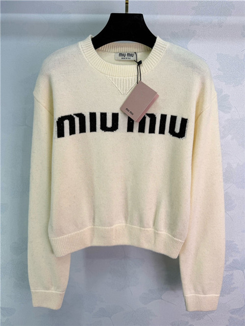 미우미우 긴팔 니트 M12406 2025/신상