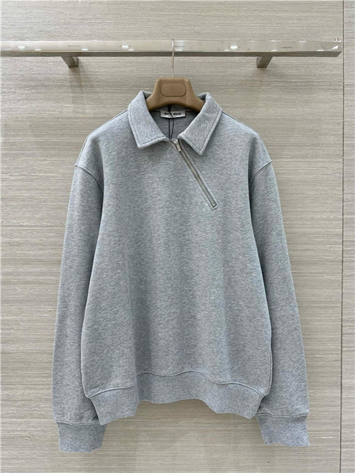 미우미우 긴팔 폴로 티셔츠 M52104 2025/신상