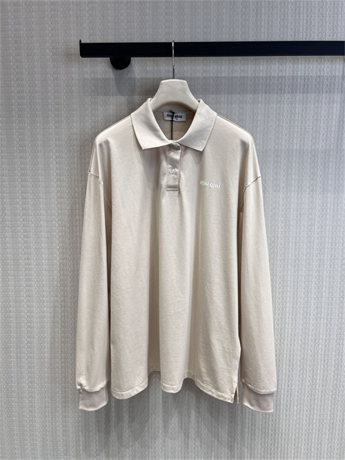 미우미우 긴팔 폴로 티셔츠 M51995 2026/신상