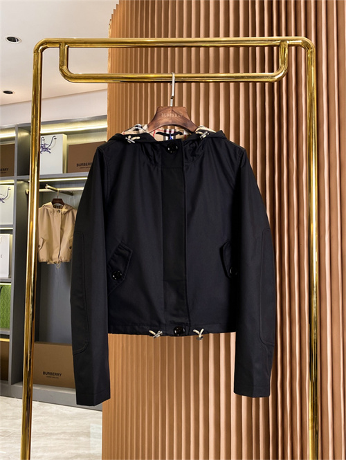 버버리 후드 자켓 B43609 2026/신상