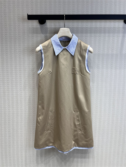 미우미우 민소매 원피스 M62954 2026/신상