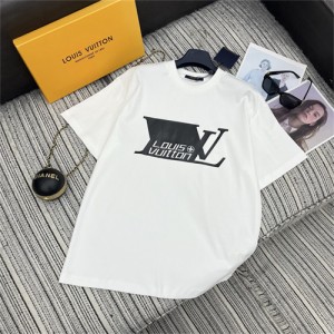 루이비통 반팔 티셔츠 L31559 2026/신상