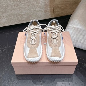 미우미우 여성용 스니커즈 M58086-1 2026/신상