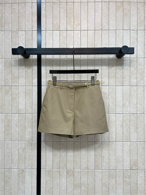 프라다 반바지 P32492 2026/신상