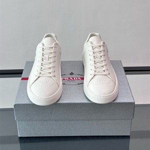 프라다 남성용 스니커즈 56096-2 2026/신상