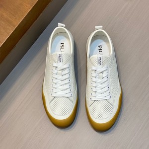 프라다 남성용 스니커즈 59598-2 2026/신상